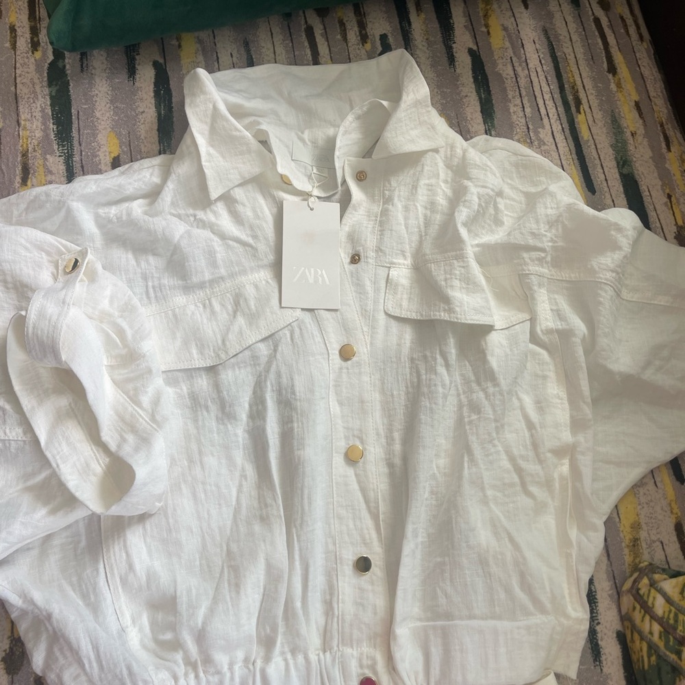 Zara White Button Down Shirt with Long Sleeves